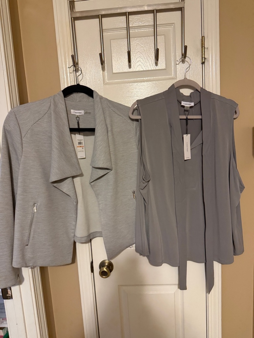 Calvin Klein Light Gray Ribbed Open-Front Jacket and tie-neck sleeveless top